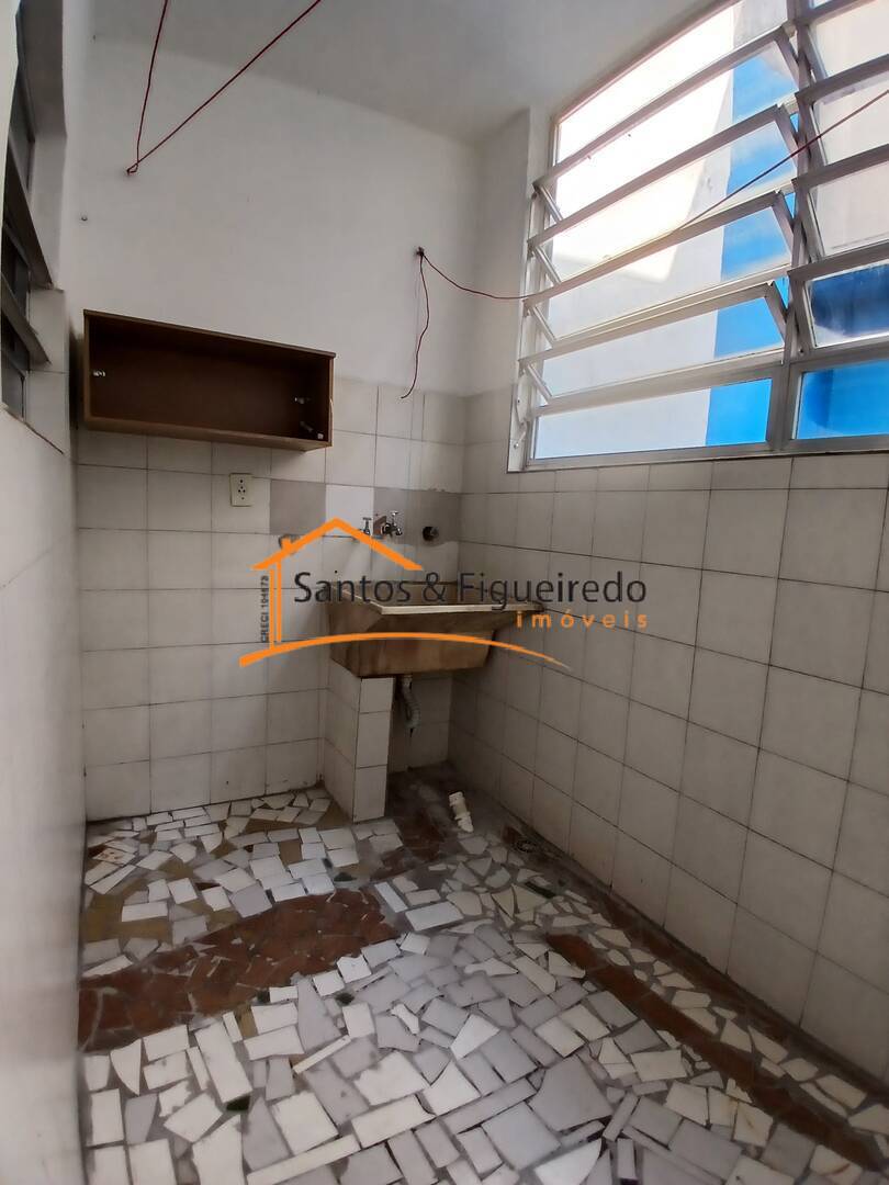 Apartamento para alugar com 2 quartos, 50m² - Foto 3