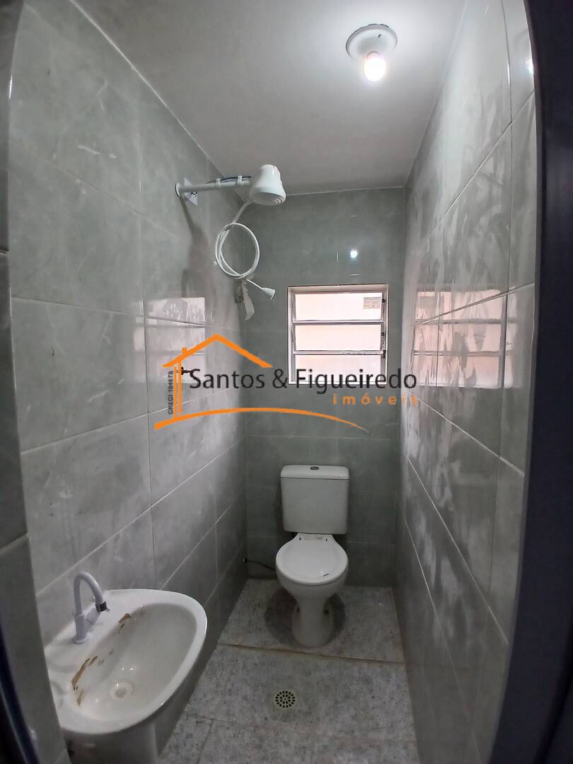 Casa para alugar com 3 quartos, 78m² - Foto 9