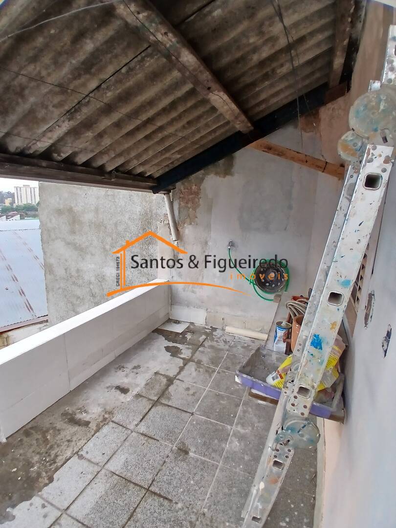 Casa, 5 quartos, 140 m² - Foto 2