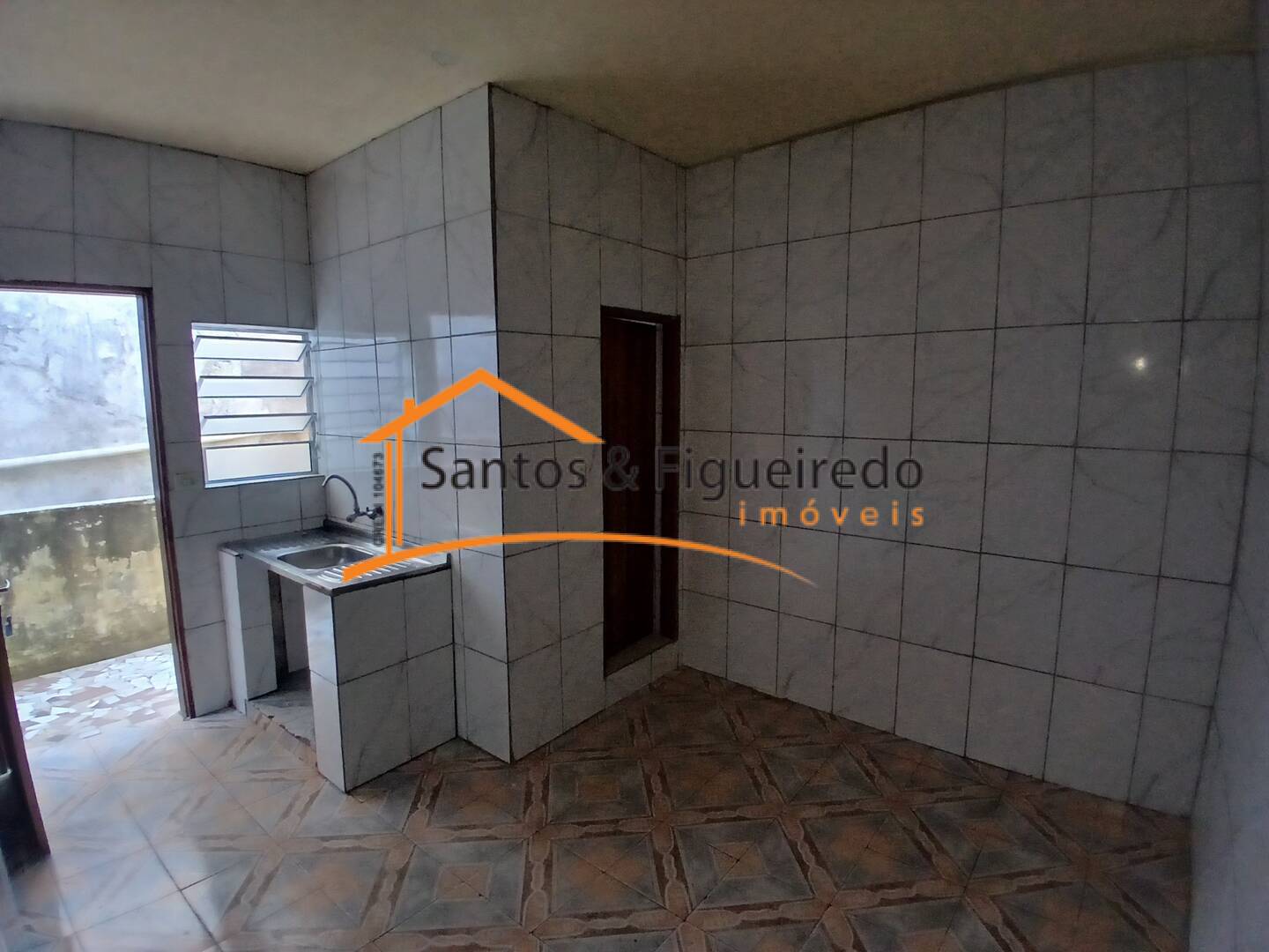 Casa para alugar com 1 quarto, 25m² - Foto 1