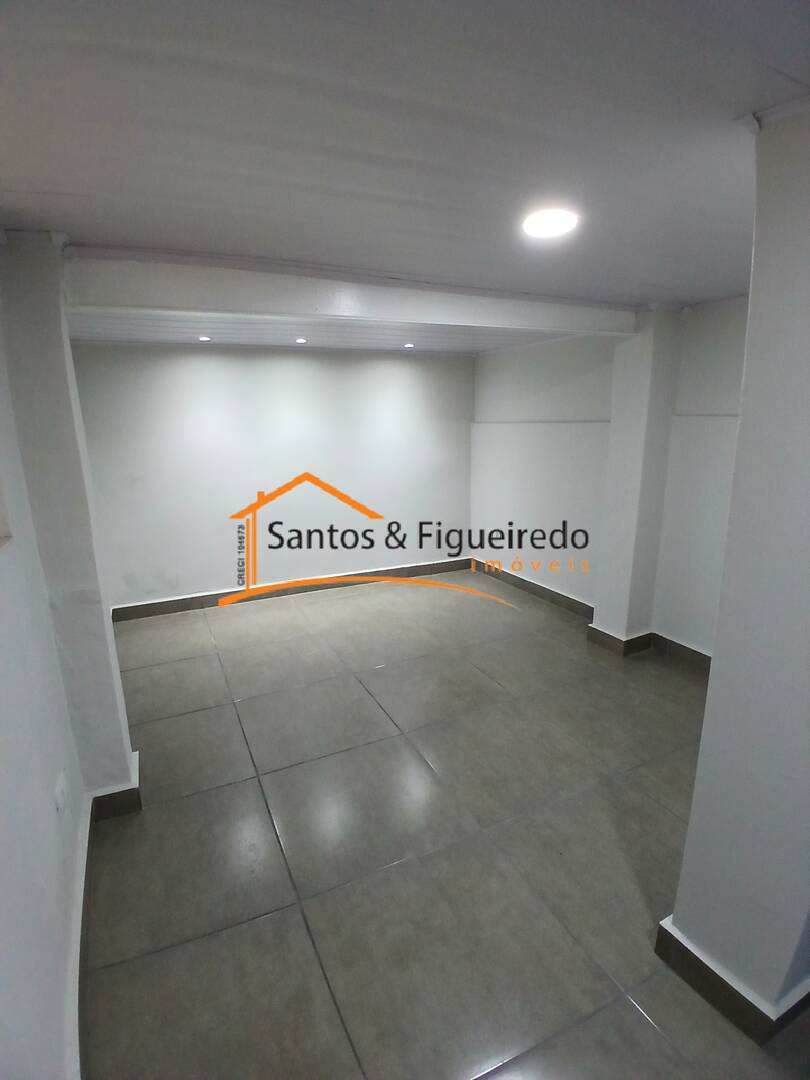 Casa para alugar com 1 quarto, 40m² - Foto 11