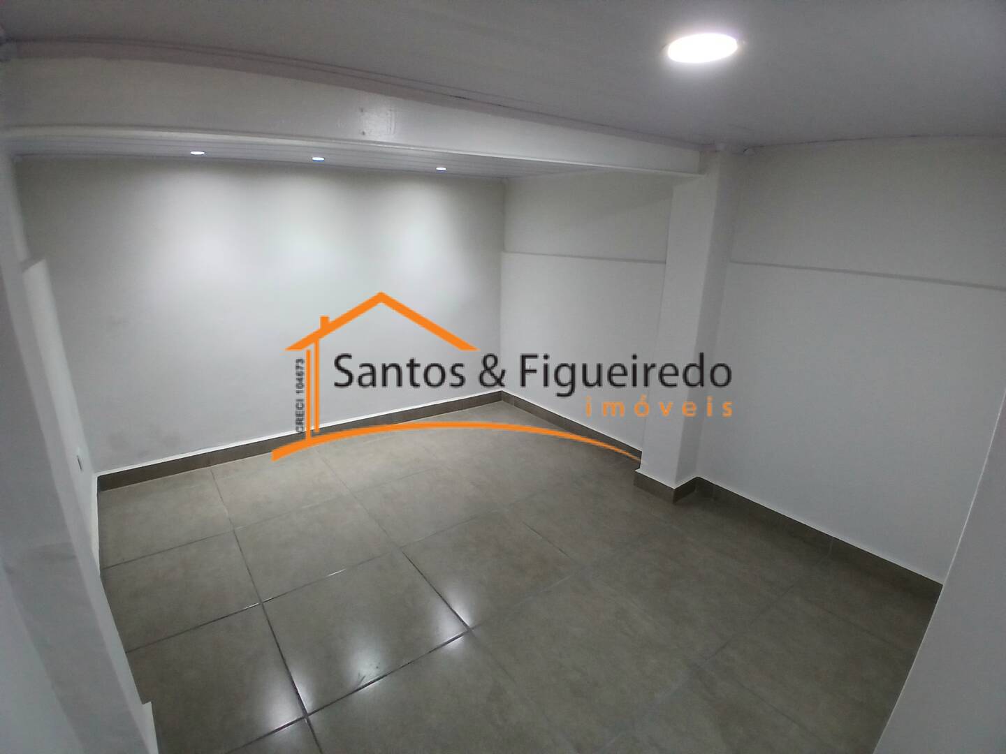 Casa para alugar com 1 quarto, 40m² - Foto 12