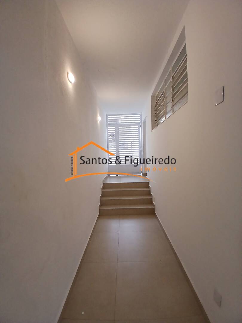 Casa para alugar com 2 quartos, 150m² - Foto 9
