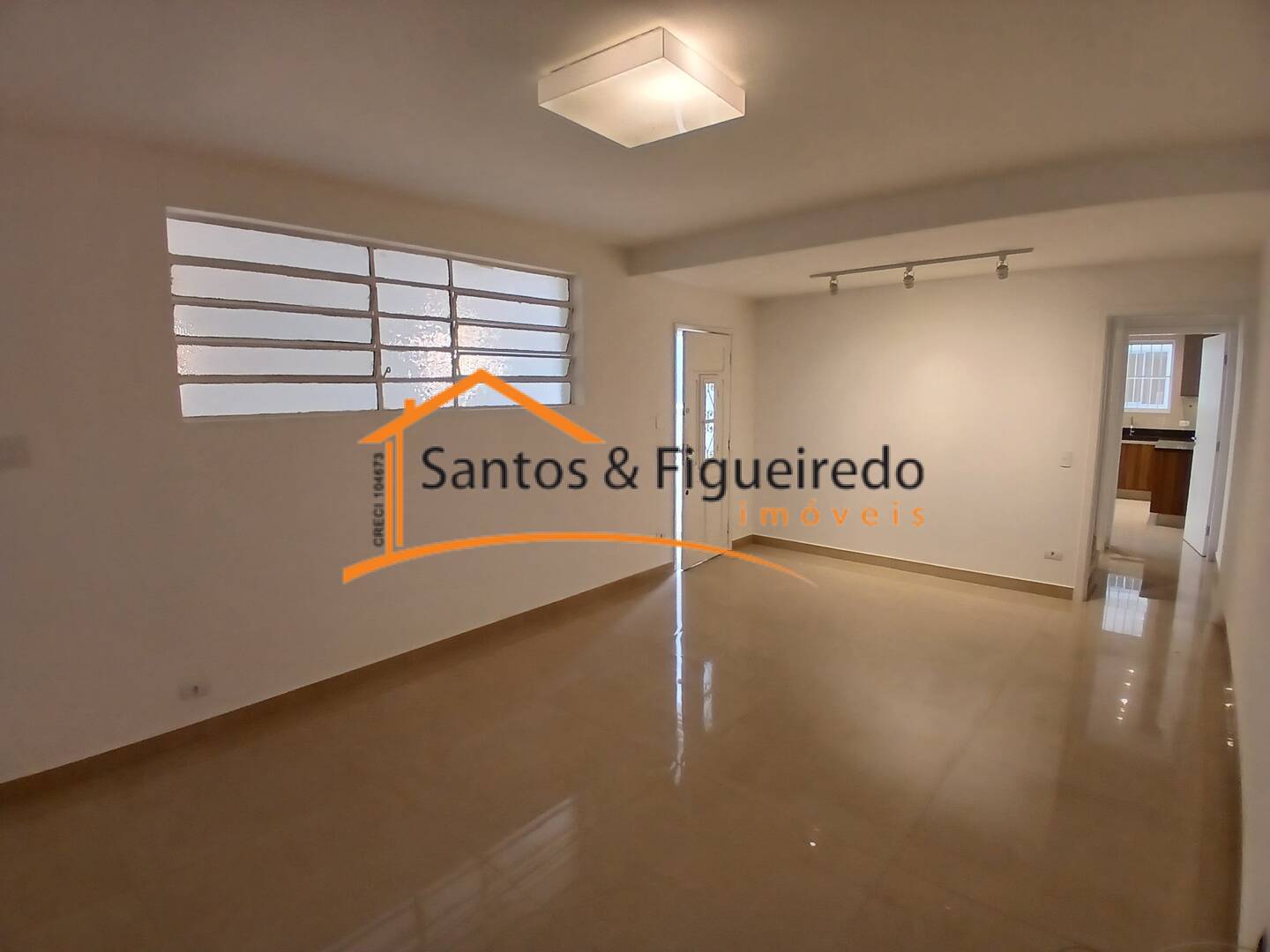 Casa para alugar com 2 quartos, 150m² - Foto 12