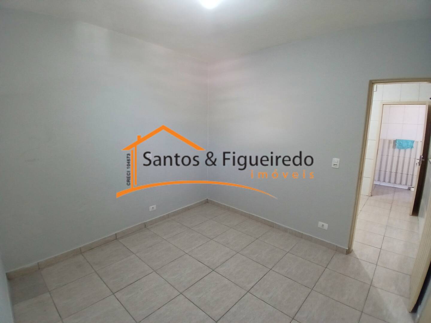Casa para alugar com 1 quarto, 30m² - Foto 5