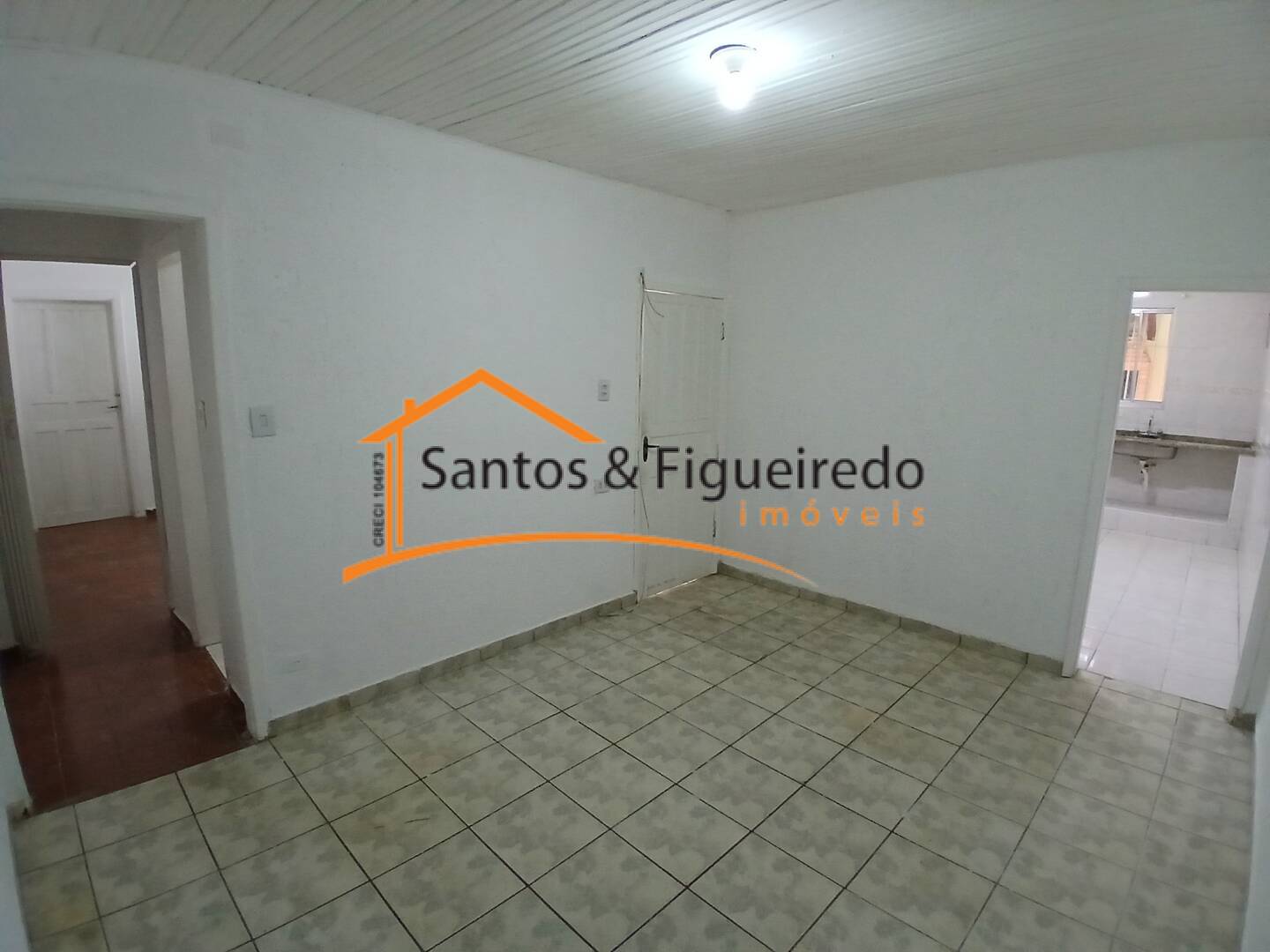 Casa para alugar com 2 quartos, 100m² - Foto 9