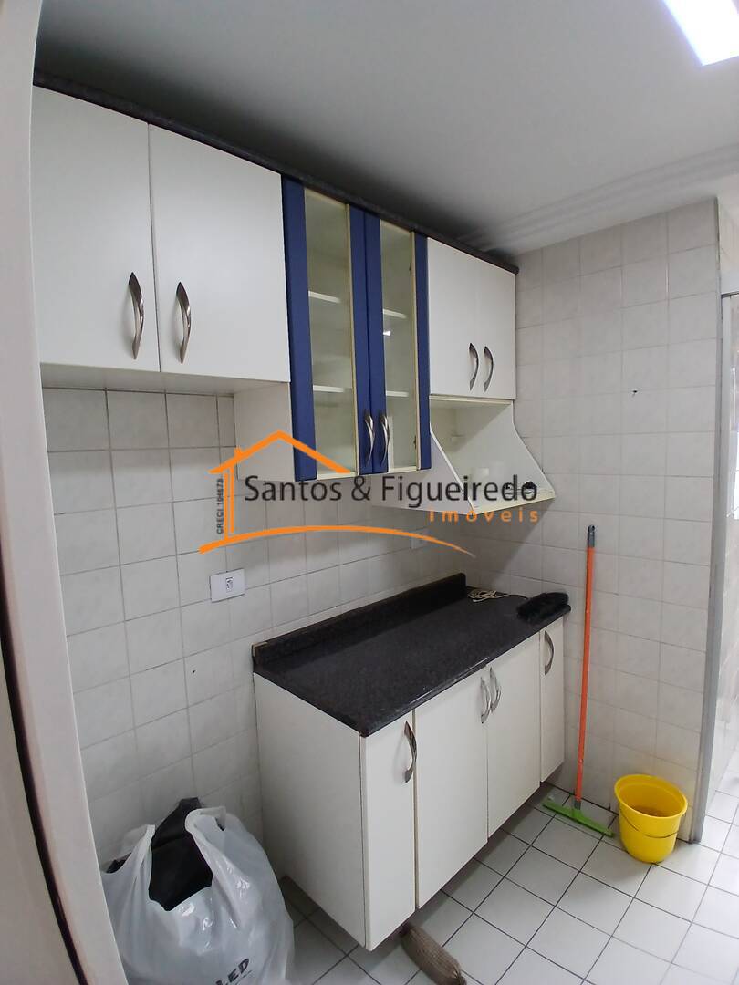 Apartamento para alugar com 2 quartos, 60m² - Foto 6
