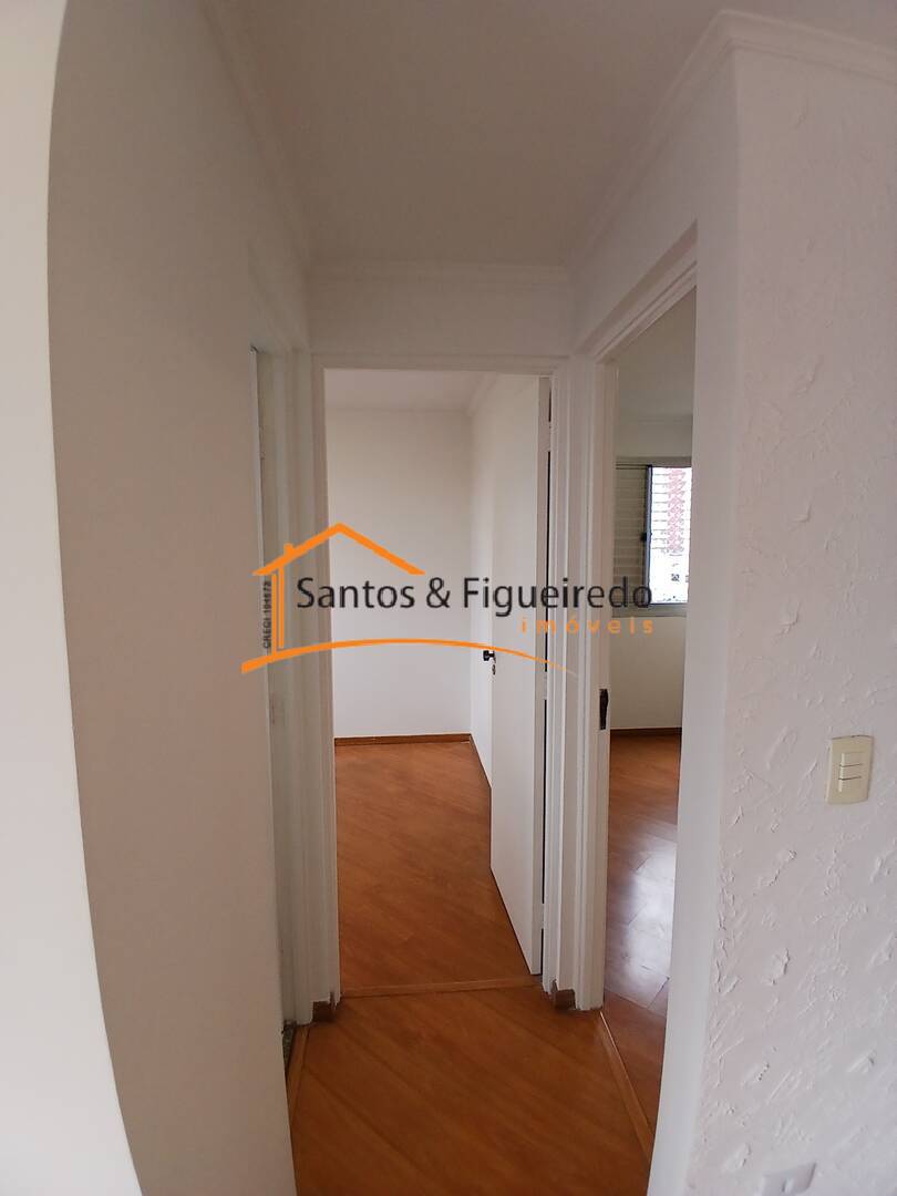 Apartamento para alugar com 2 quartos, 60m² - Foto 8