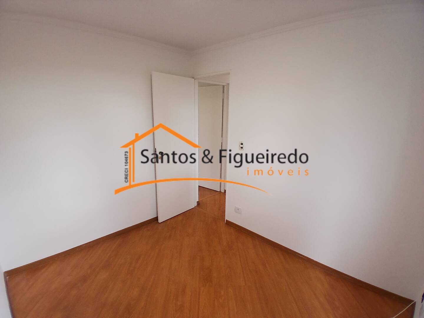 Apartamento para alugar com 2 quartos, 60m² - Foto 11