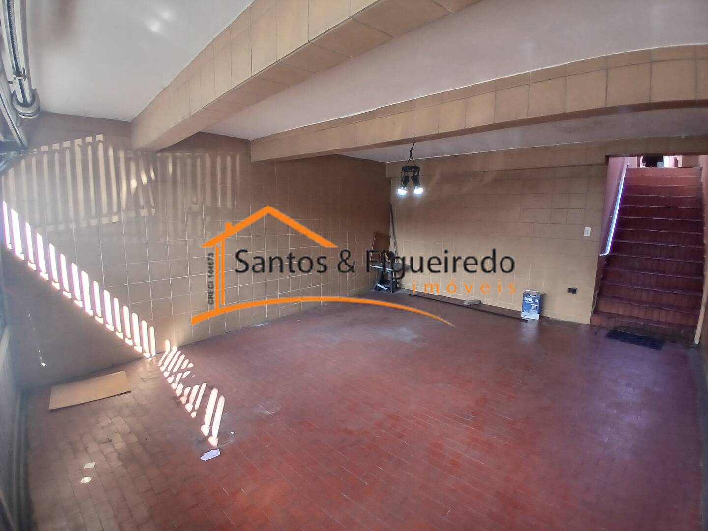 Casa à venda com 3 quartos, 130m² - Foto 2