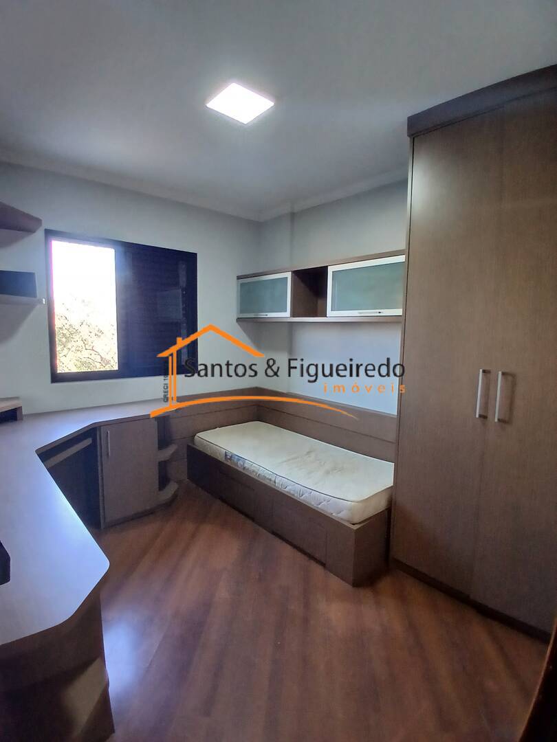 Apartamento para alugar com 3 quartos, 96m² - Foto 14