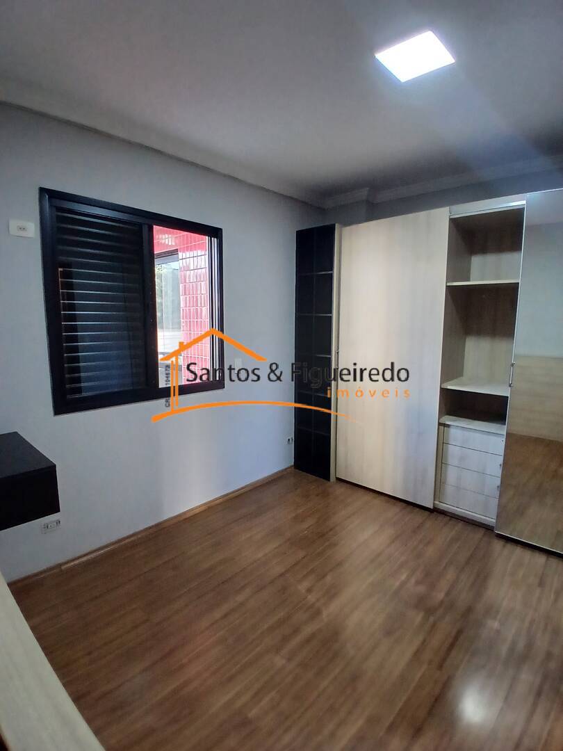 Apartamento para alugar com 3 quartos, 96m² - Foto 19