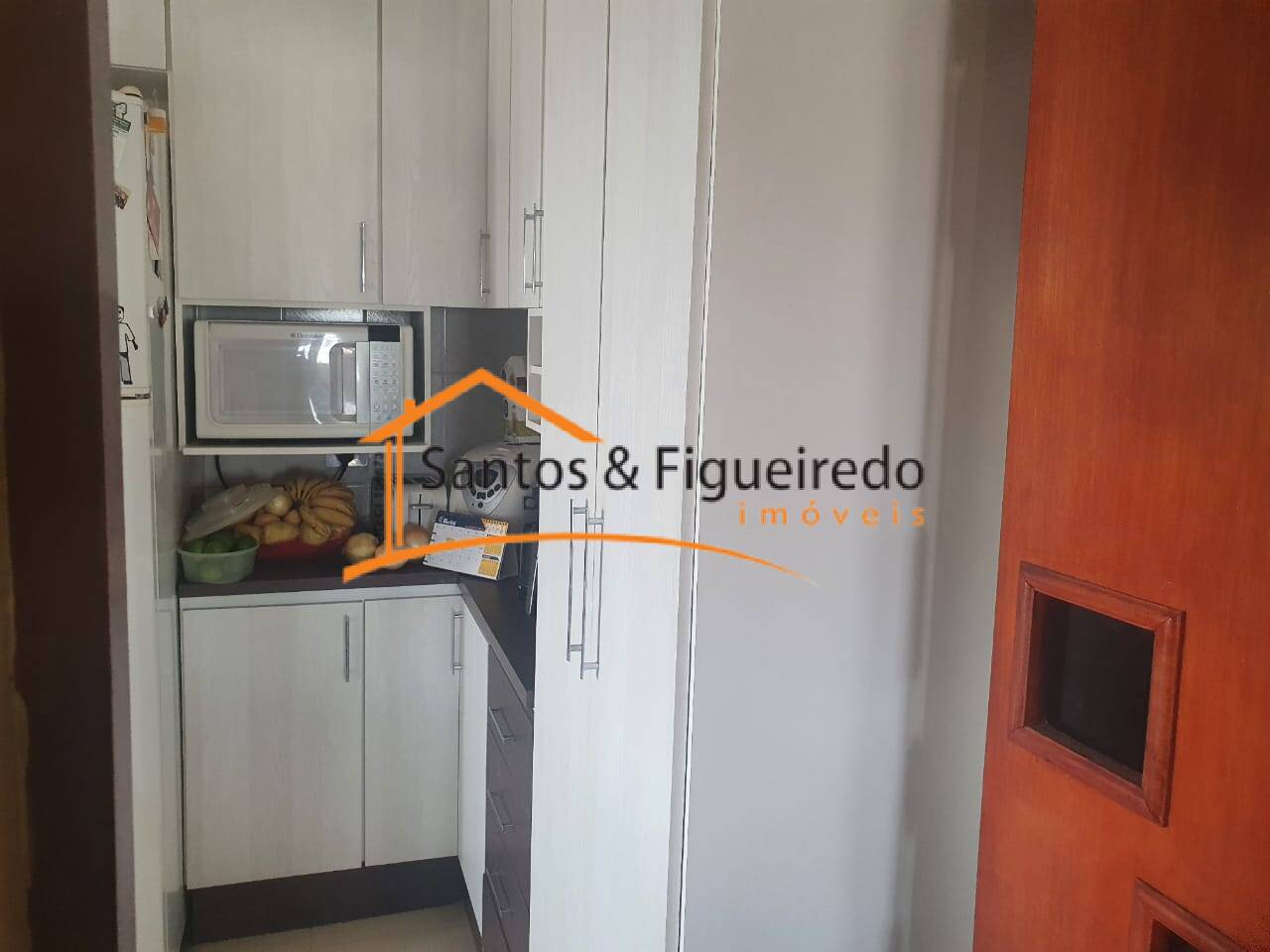 Apartamento à venda com 2 quartos, 69m² - Foto 7