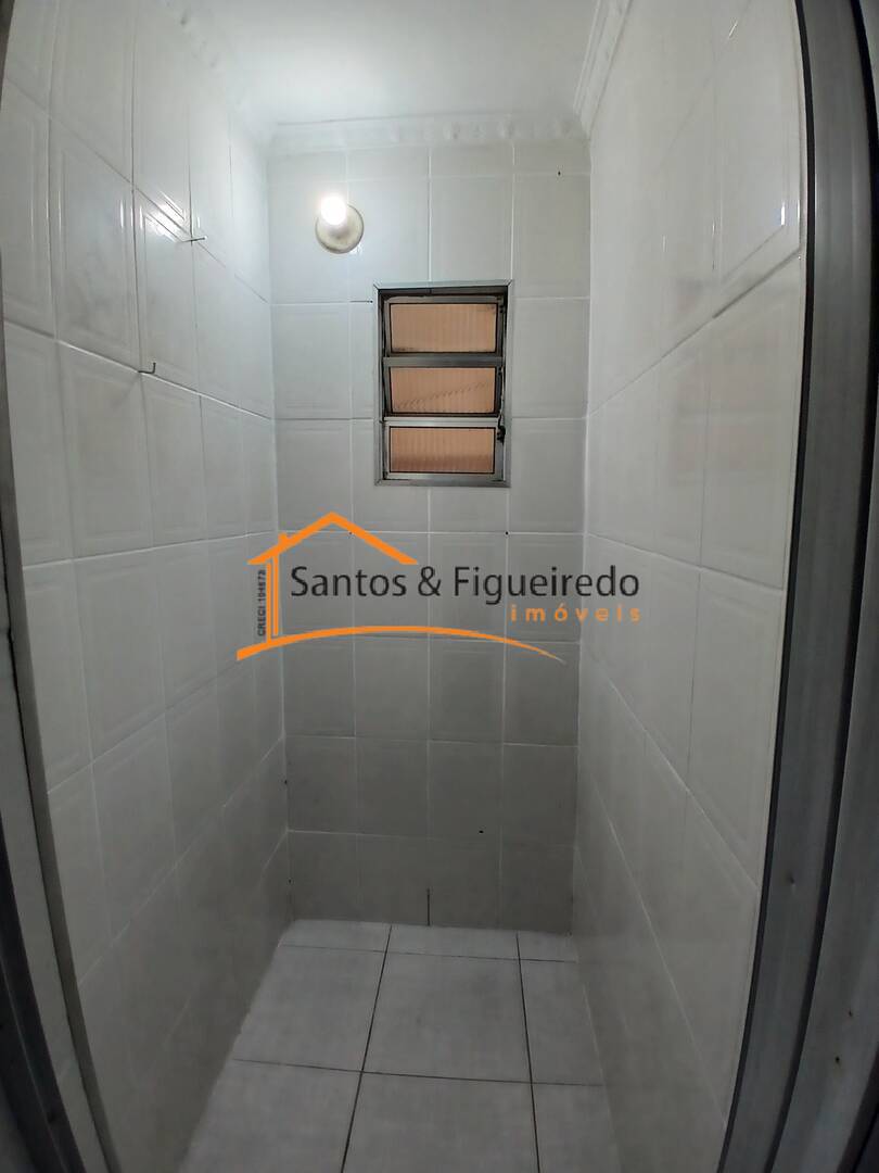 Casa para alugar com 1 quarto, 45m² - Foto 6