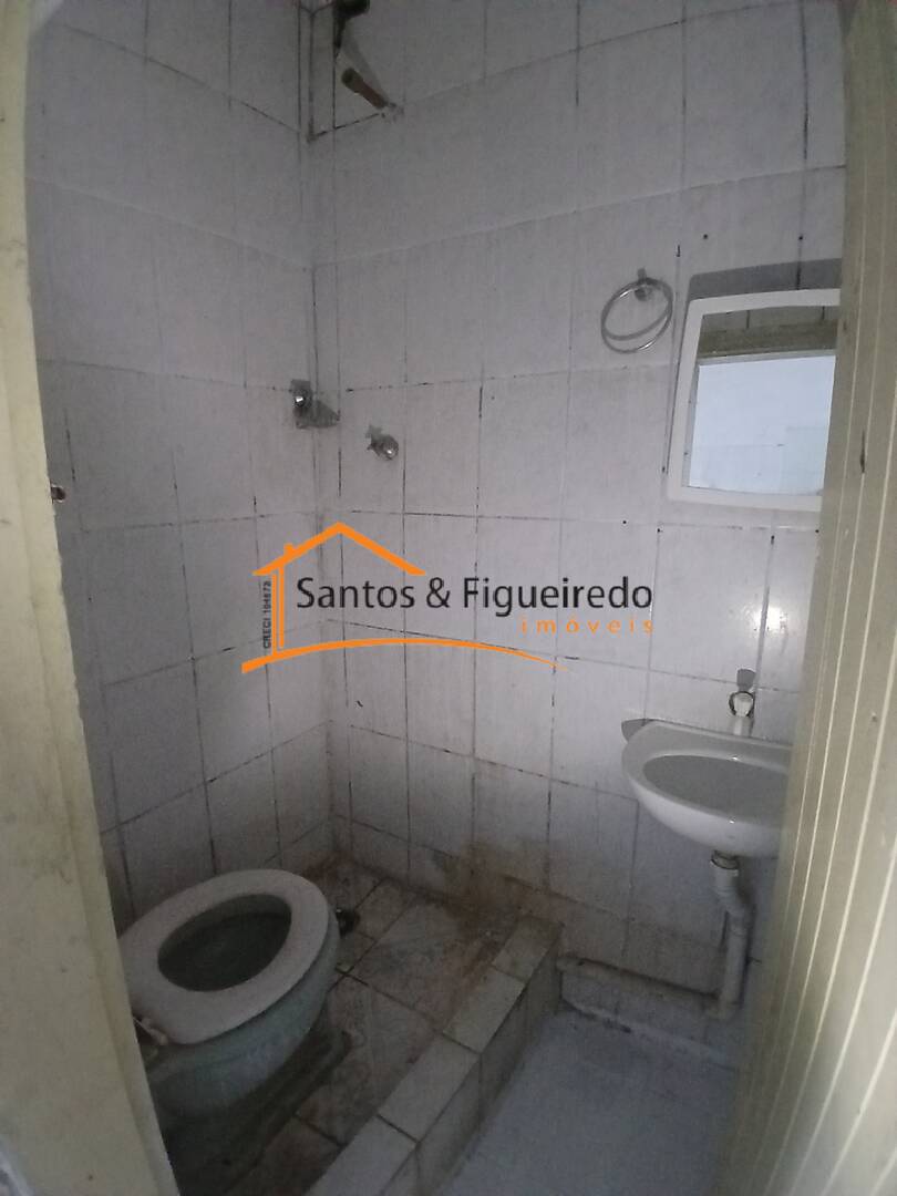 Casa para alugar com 1 quarto, 25m² - Foto 6