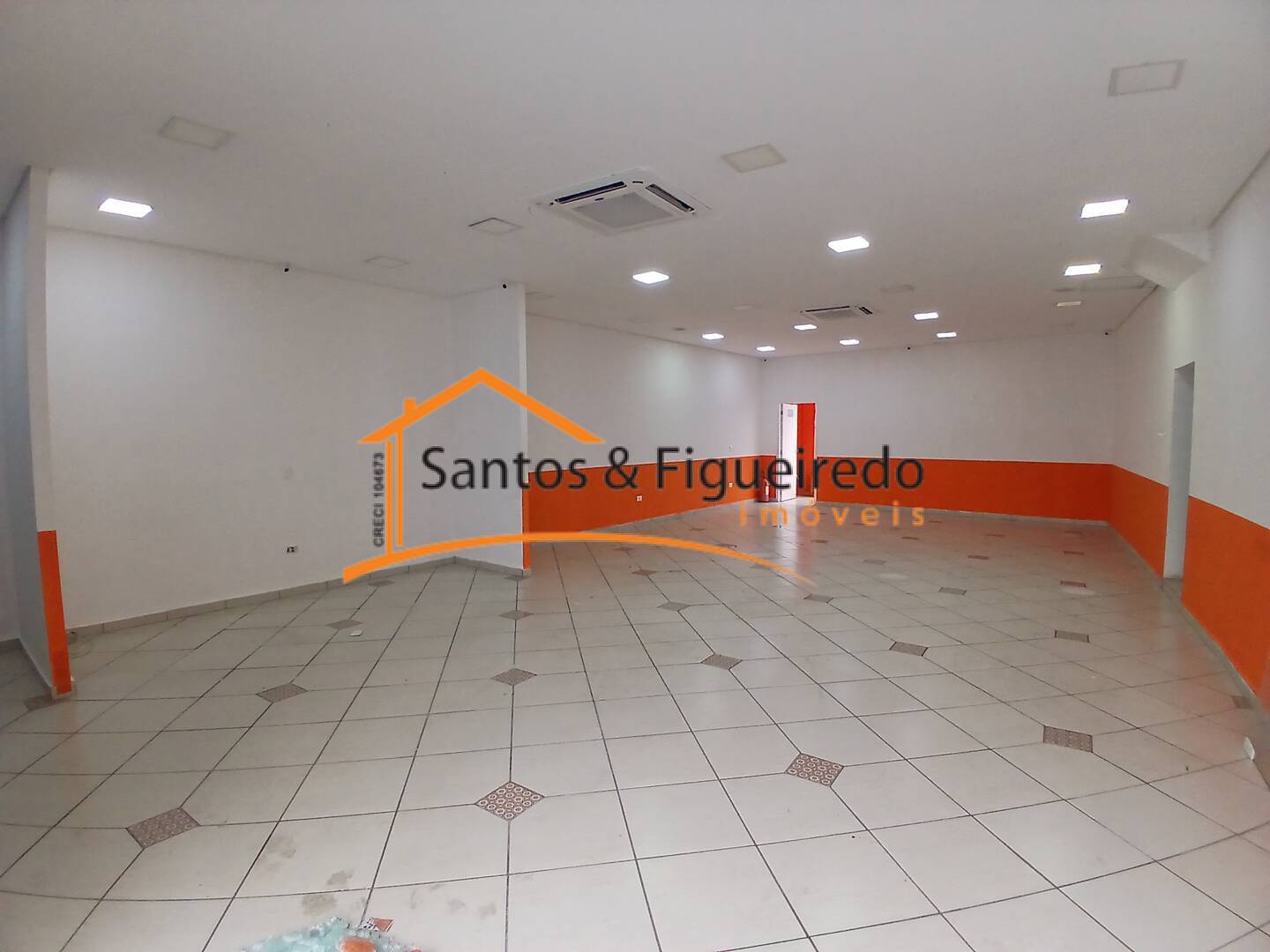 Loja-Salão, 120 m² - Foto 1