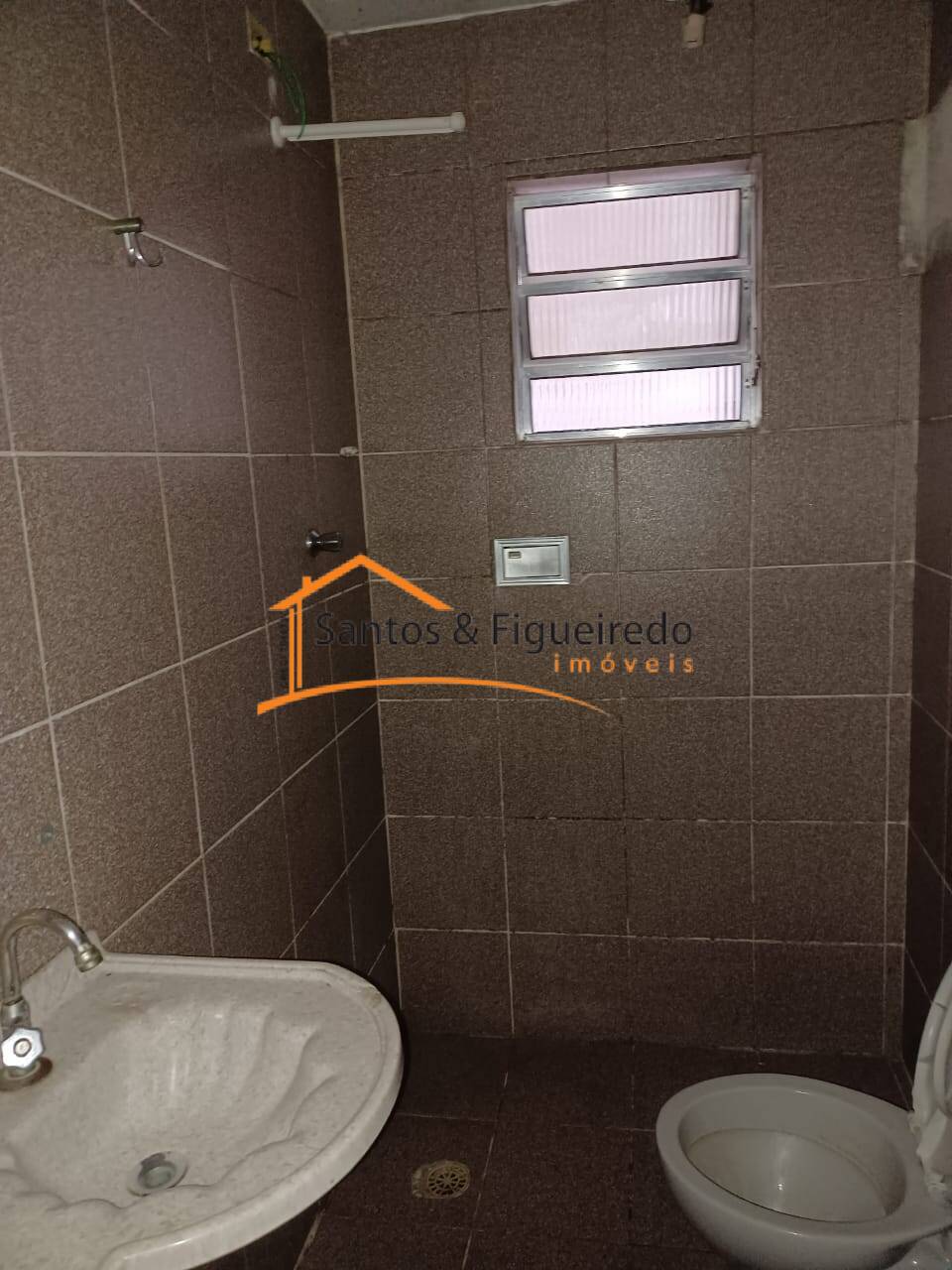 Casa à venda com 4 quartos, 194m² - Foto 9
