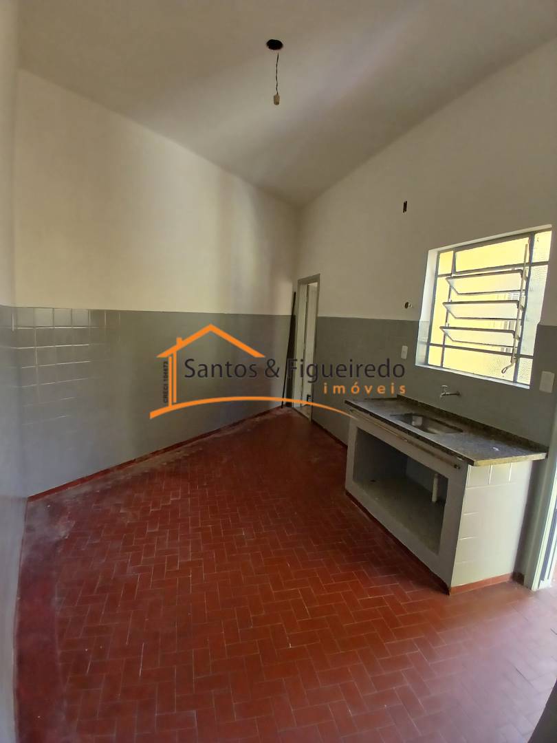 Casa, 1 quarto, 30 m² - Foto 2