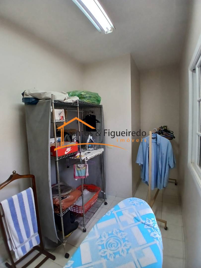 Casa, 4 quartos, 380 m² - Foto 35