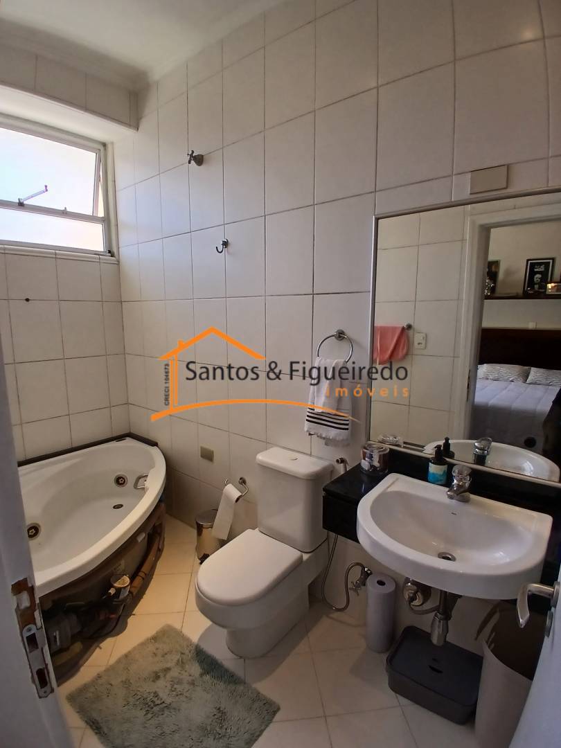 Casa, 4 quartos, 380 m² - Foto 52