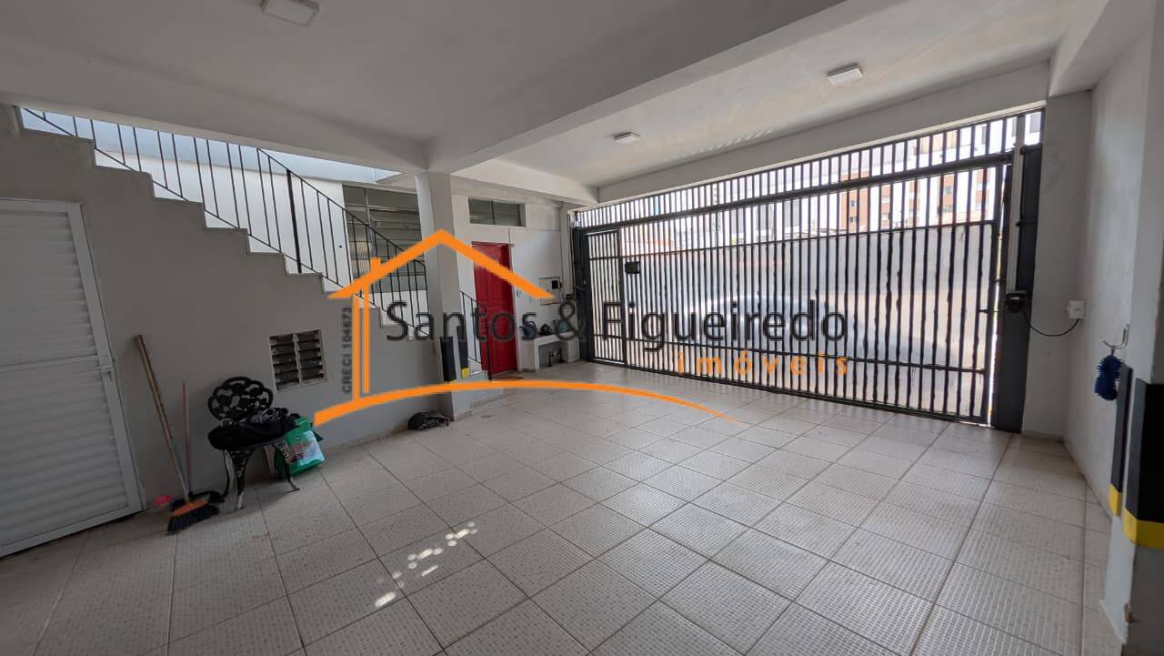Sobrado, 3 quartos, 324 m² - Foto 32
