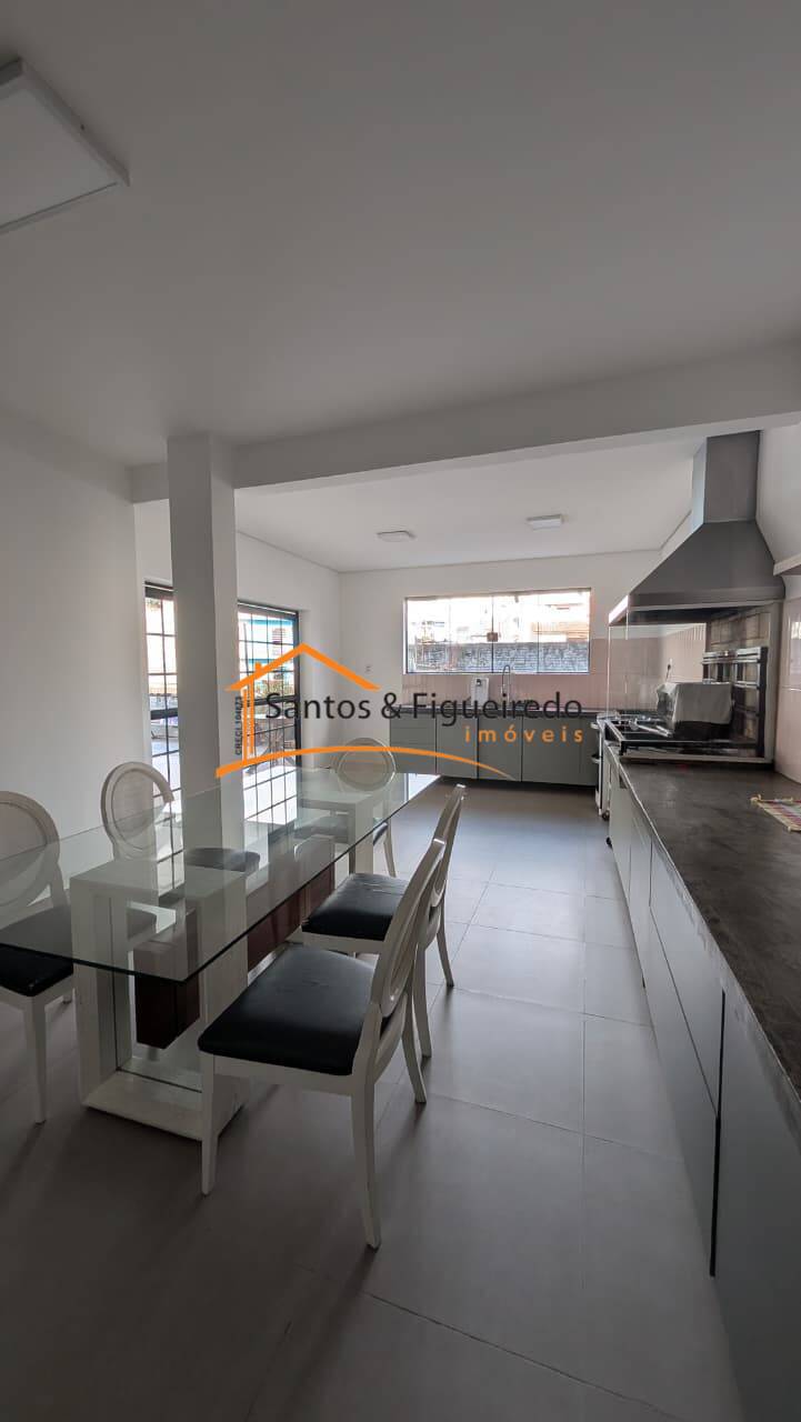 Sobrado, 3 quartos, 324 m² - Foto 7